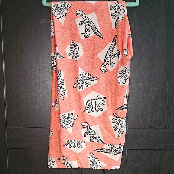 LuLaRoe Leggings - Tall and Curvy - Dinosaurs - Picture 1 of 3